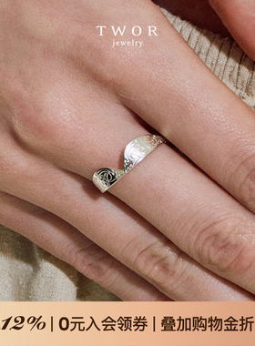 TWOR缇坞/S925银淡水近圆珍珠指尖的童话领结戒指哑光精致指环