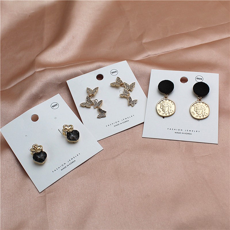 S925银针耳钉日韩风格新款镶水钻日常款大气时髦潮流女式耳坠耳饰