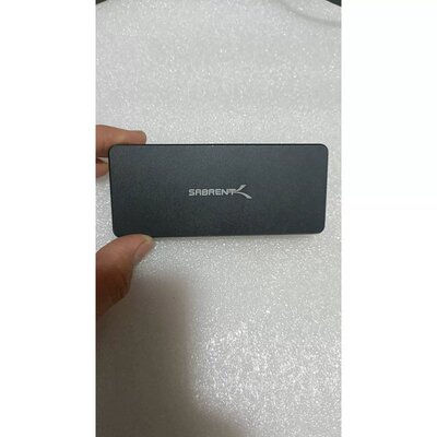 议价原装sabrent硬碟盒nvme固态硬碟，螺丝版本，只有硬碟