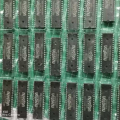 议价nuvoton W78E058DDG芯片，原装库存，型号清晰
