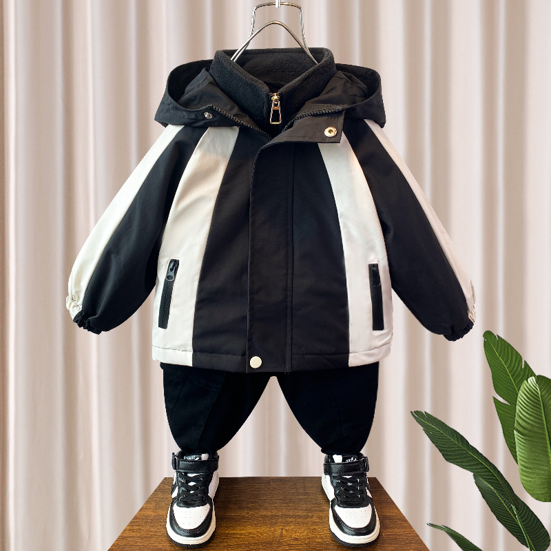 男童三合一冲锋衣秋冬款加绒棉服