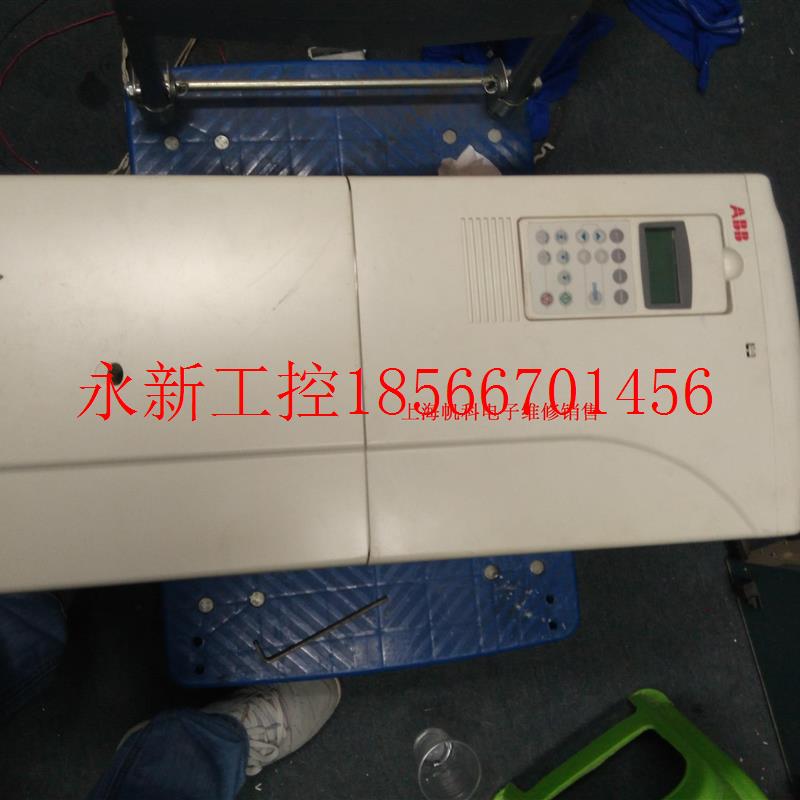 议价ABB变频器110KW ACS800-01-0120-3+P901 AC380-415V现￥