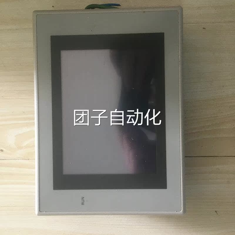 9成新欧姆龙触摸屏NS5-SQ10-V2 现货包邮询价