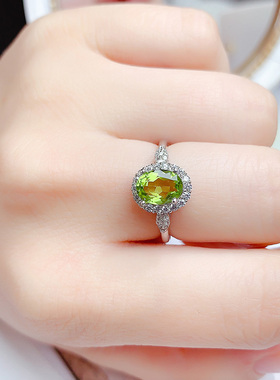 925纯银镶嵌天然橄榄石戒指女