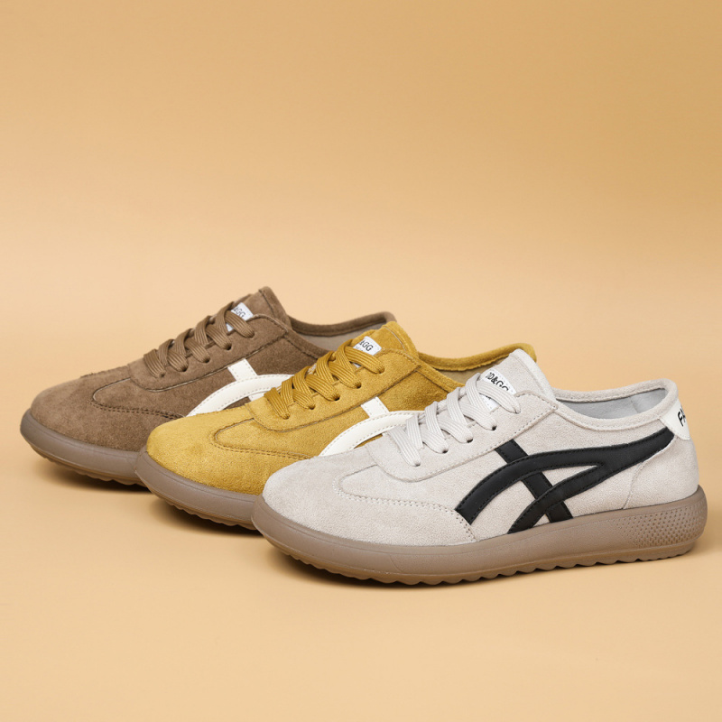 2025新款韩版小白鞋女学生厚