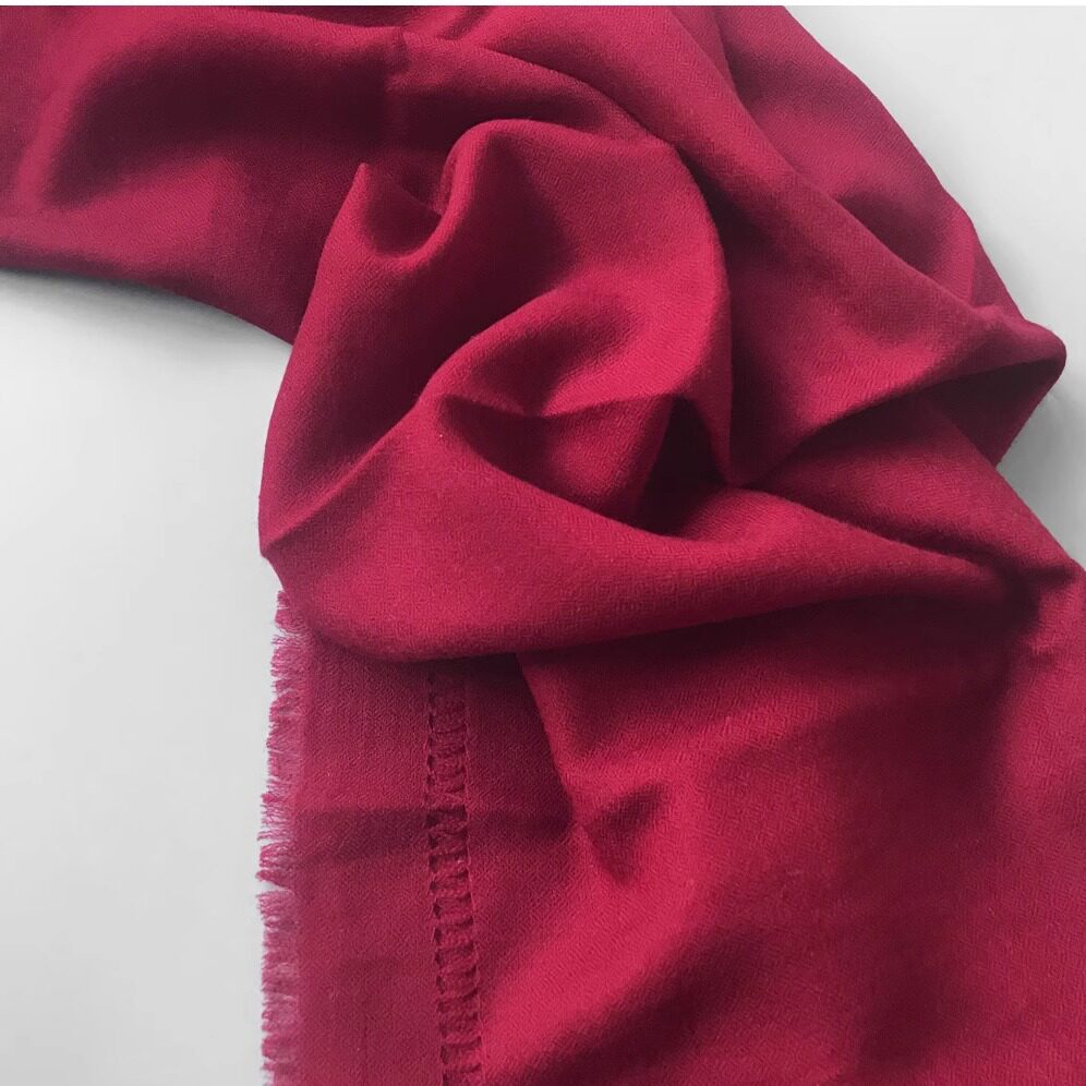 酒红色出口单90%羊绒5%羊毛5%真丝钻石纹路手工编散穗100*200围巾