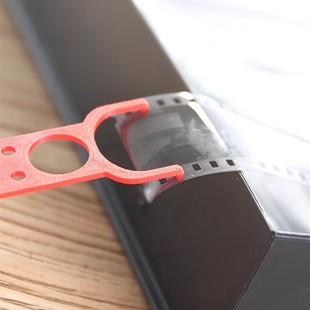 龟龟摄影铺赠品勾片器135底片袋不伤胶片胶卷齿孔工具神器