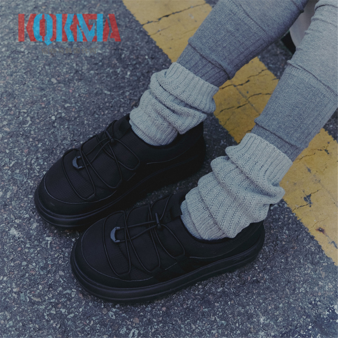 Reebok锐步Hyperium Padding Slipon女 休闲运动保暖加绒面包棉鞋