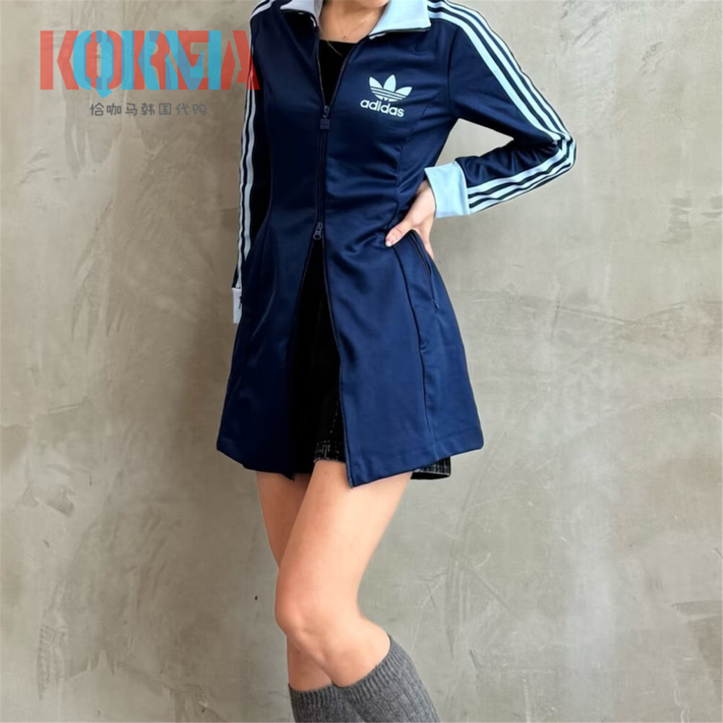 阿迪达斯Adidas三叶草女子美式复古休闲运动夹克外套连衣裙JC5781