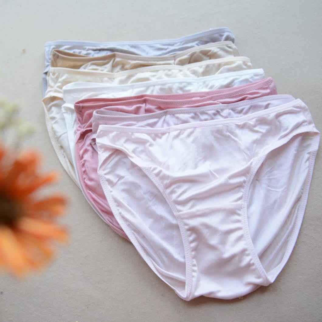 Slip Moyen-âge simple en soie - Ref 641768 Image 5