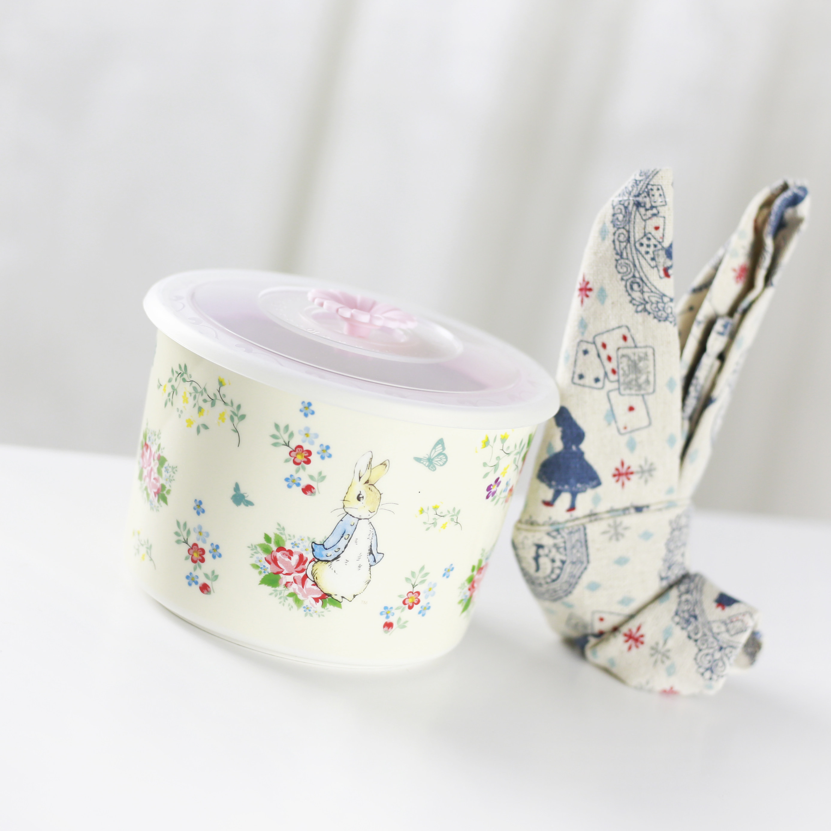 Export to Japan Peter Rabbit p*eter rab*bit ceramics Fresh Bowl A bowl of instant noodles British style Twoin the Tableware , Fresh container/Fresh Containers , Crisper  category - from Buy2taobao.com to provide professional Taobao agent buy service