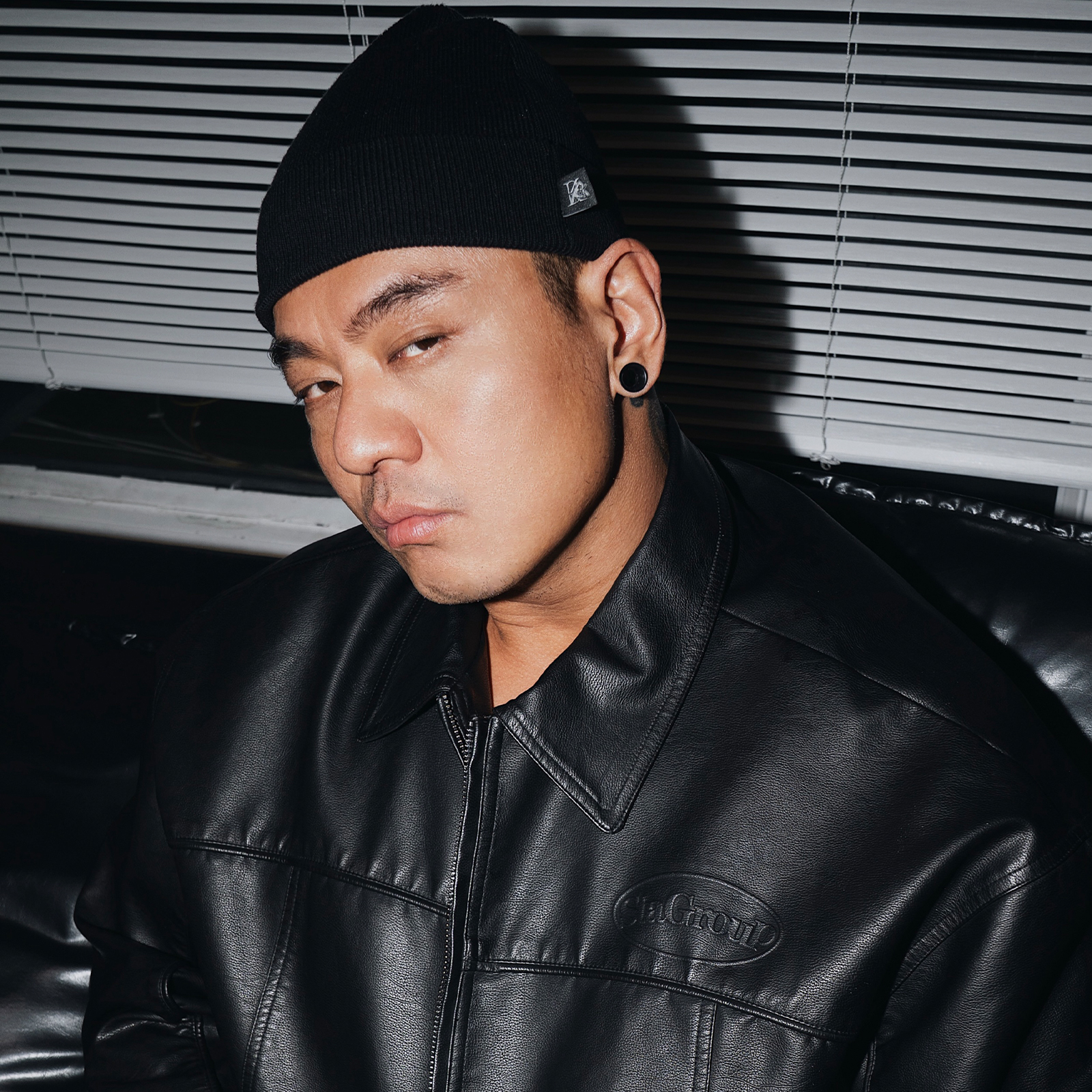 STA2025秋冬季BK系列基础休闲薄款短款中性翻边针织毛线冷帽