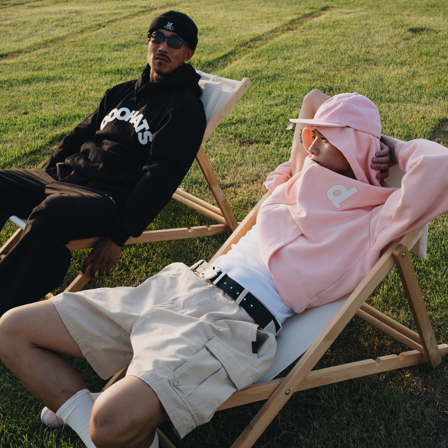 DOOHATS毛毡套头帽衫/直拉帽衫