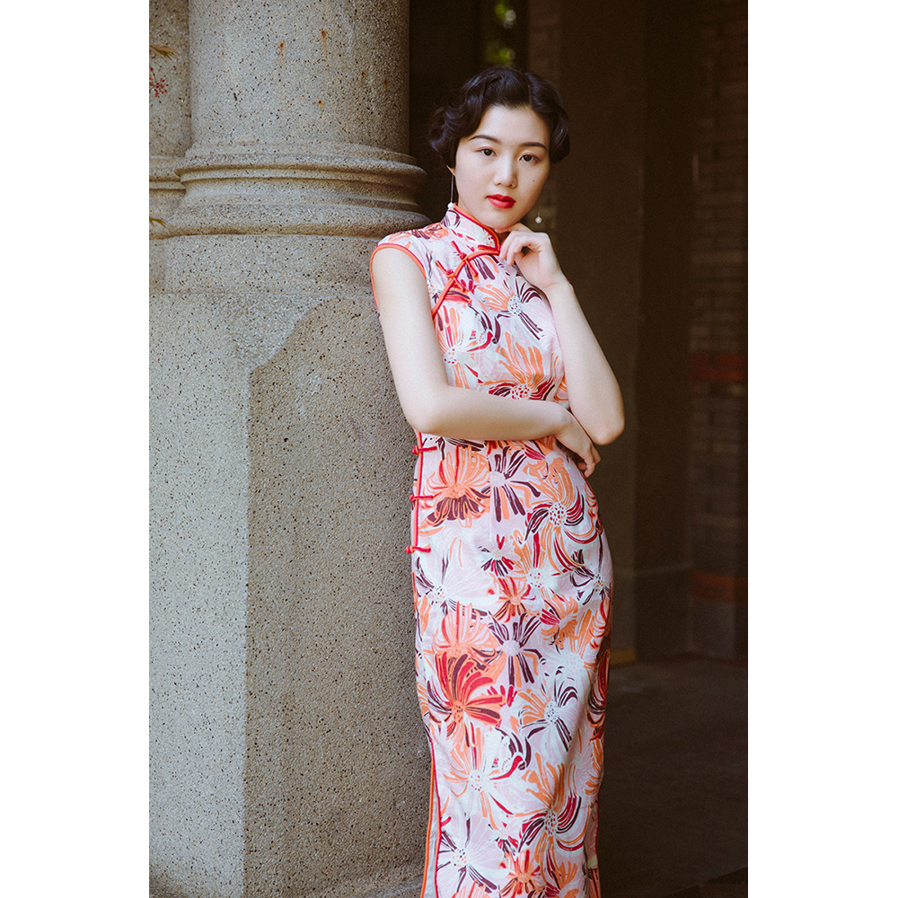 [50 % off] Mo Mo cheongsam cover shoulder sleeveless dual -embedded long retro seal linen cheongsam flower fire