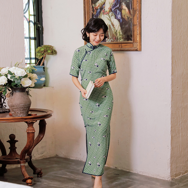 茉茉绲边全开襟复古日常丝棉旗袍