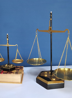 金属天平秤模型桌面装饰品摆件