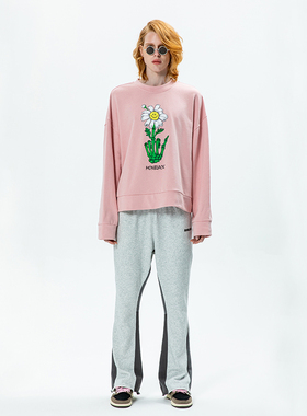 MONBLACK 小雏菊骷髅元素插画发泡印花OS款宽松短款卫衣