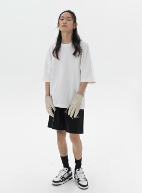 MONBLACK  黑色立体捏褶褶裥休闲直筒短裤流行宽松