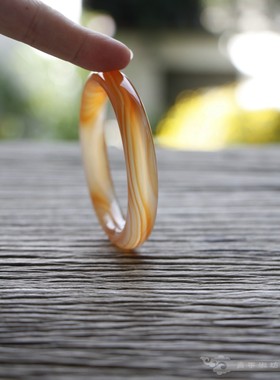 青禾淑坊古典玛瑙手镯