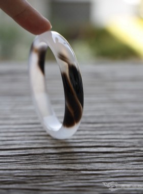 青禾淑坊古典玛瑙手镯