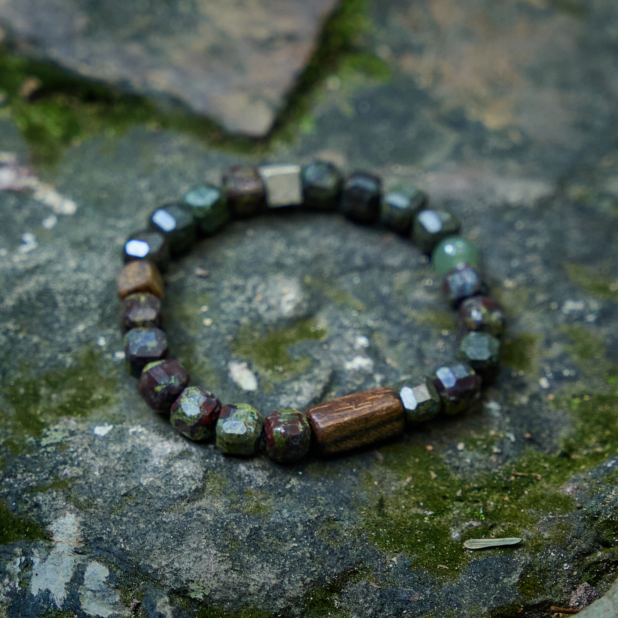 滋养/喜悦/如愿龙血石沉香和田玉