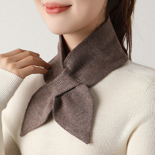 羊毛围巾女冬季防寒护颈椎脖套三角巾穿插款时尚百搭保暖针织围脖
