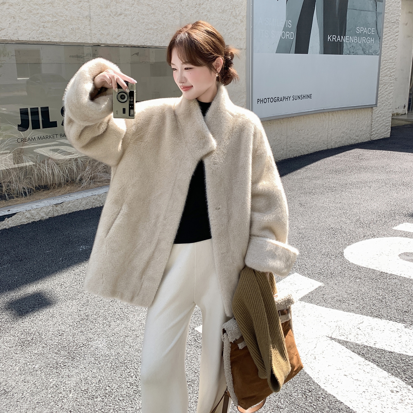 【新款】简约环保皮草皮毛一体外套2568-P185-K278，女装棉衣/棉服，柏妮丝绮