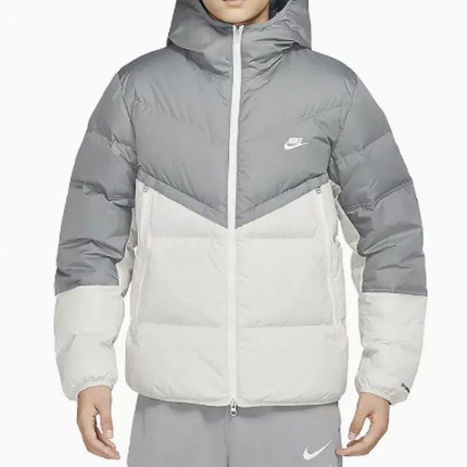 NIKE耐克男连帽保暖跑步训练运动休闲夹克羽绒服DV1132-084