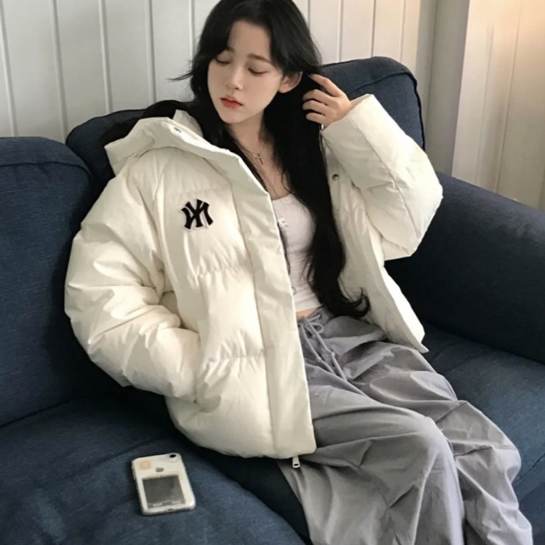 MLB纯色休闲舒适保暖圈绣logo连帽鸭绒短款羽绒服3ADJV1046-50CRS