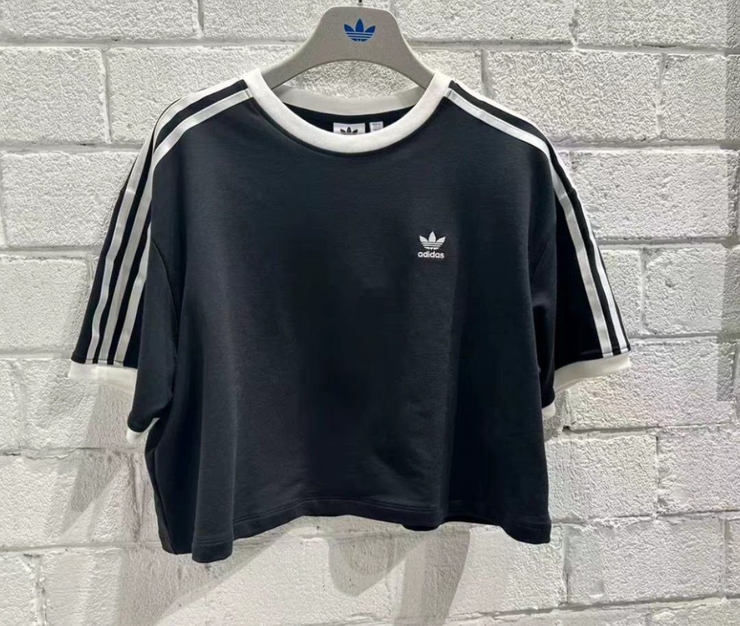 阿迪达斯adidas三叶草正品女子运动休闲短袖T恤JC8149