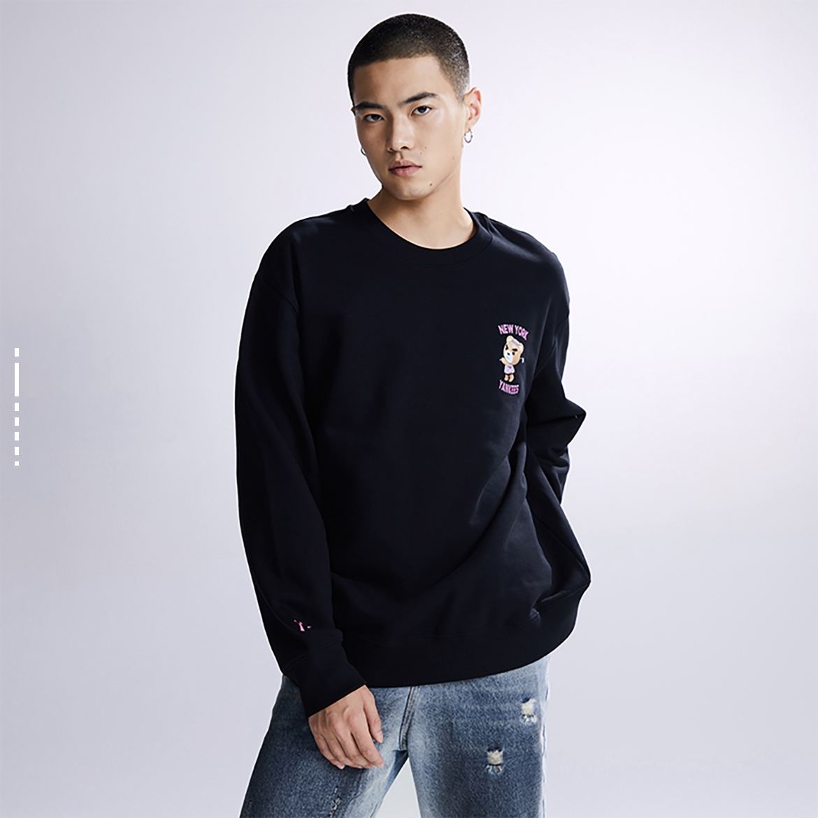 MLB正品2025新款男女情侣款运动休闲圆领套头卫衣3AMTE0134-50BKS