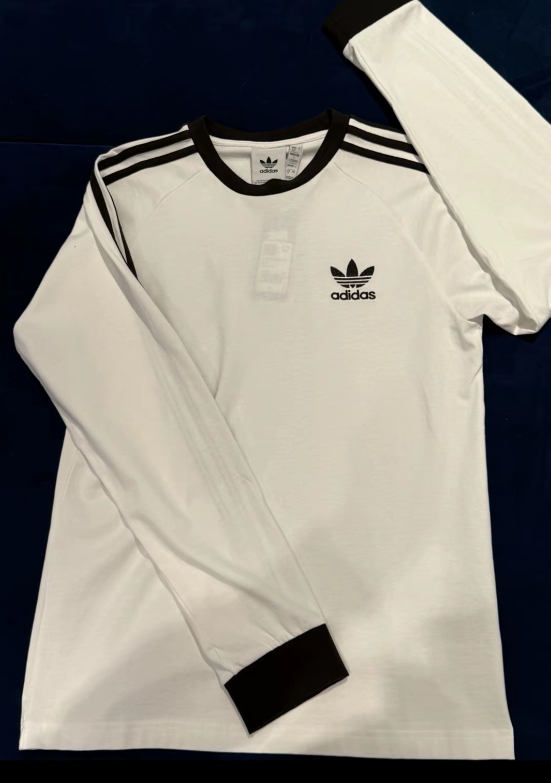 阿迪达斯三叶草正品2025新款男女运动休闲圆领长袖T恤IA4879