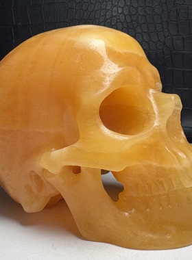 天然晶洞石骷髅头 手工雕刻头骨原石打磨消磁家居桌面饰品摆件