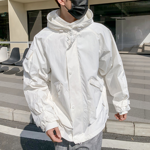 1110-YU084-P200 户外机能连帽冲锋衣外套男潮牌宽松工装夹克图片