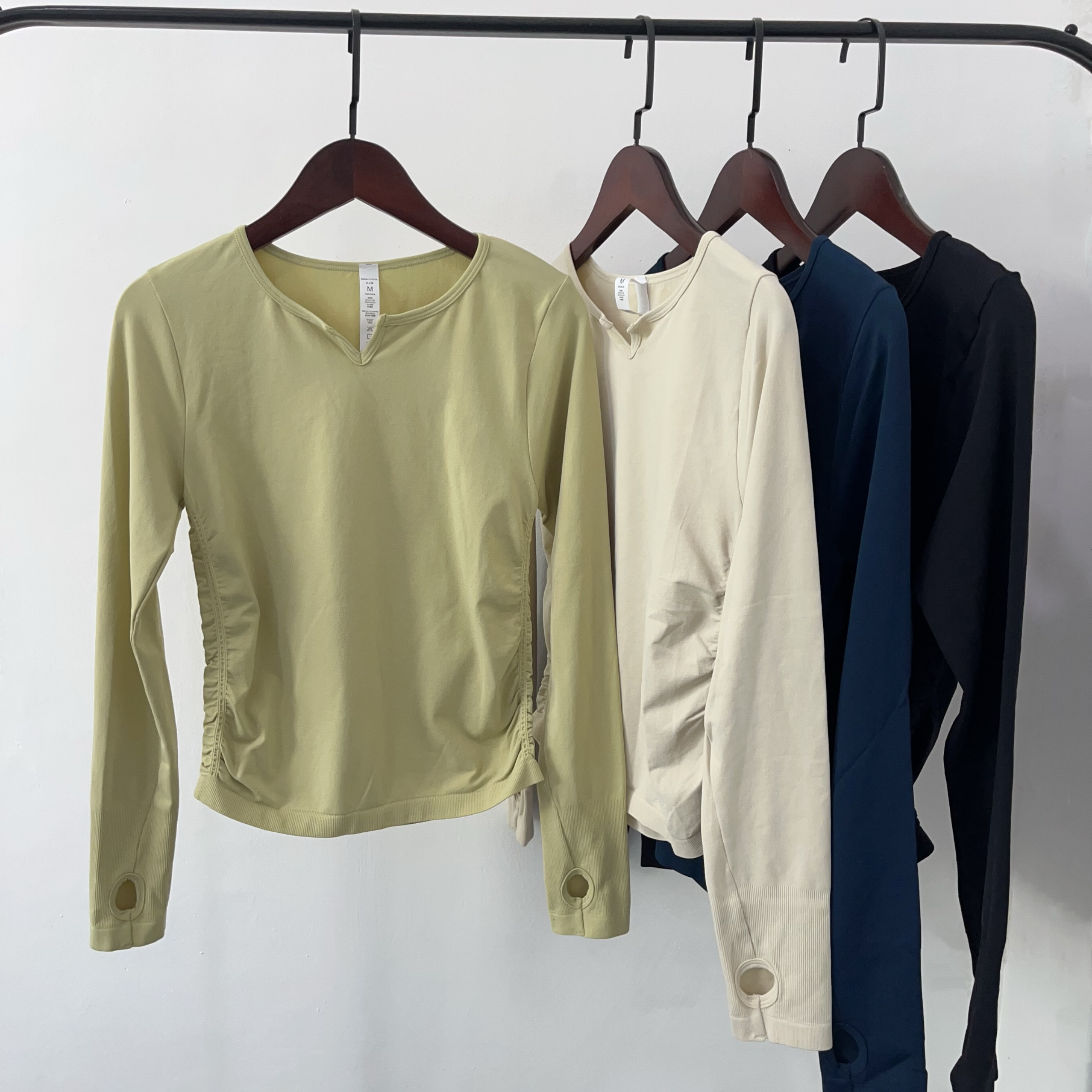 瑜伽健身长袖高弹舒适透气