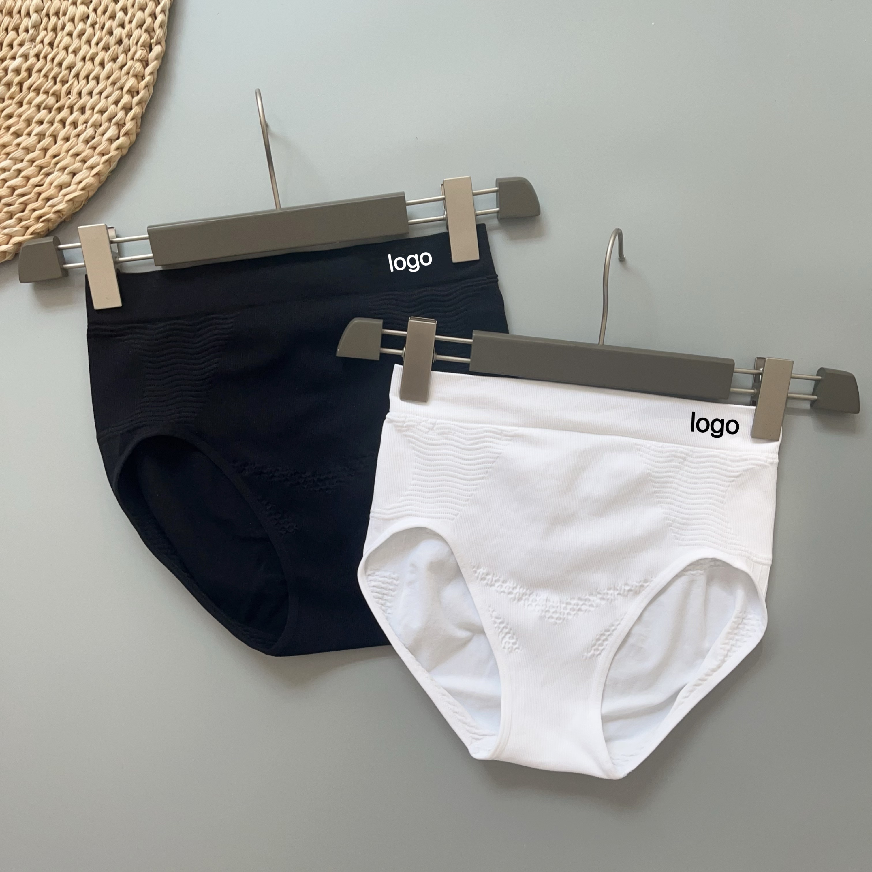 运动材质包臀不夹PP高腰收腹速干内裤女式高弹大码三角裤透气底裤