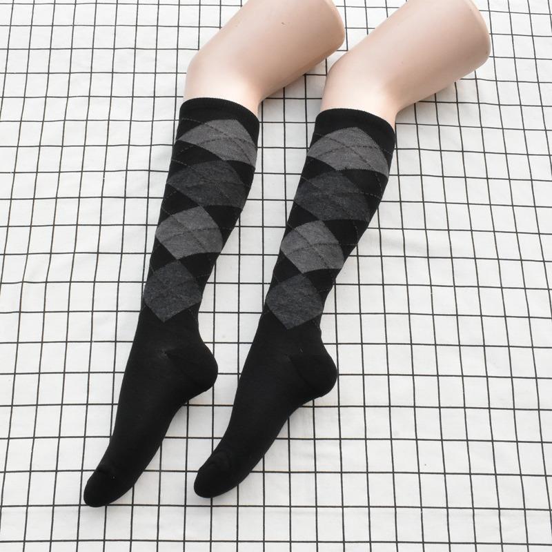 女士格子小腿袜黑色菱形格长袜外贸中筒袜高筒袜膝下英伦袜学院风