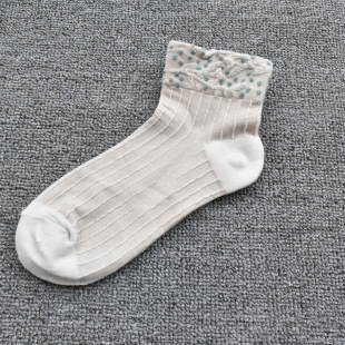 日单短袜女袜短筒浮雕宽松口日系袜子外贸碎花袜