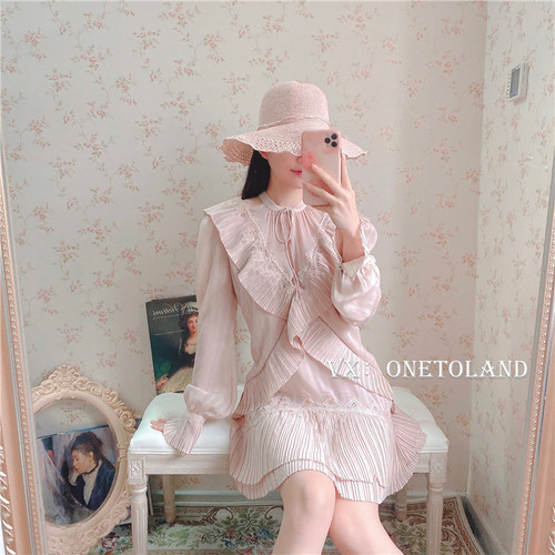 WE1X1N购 法兰西玫瑰 Jonathan真丝蕾丝镂空提花藕粉色仙女连衣裙