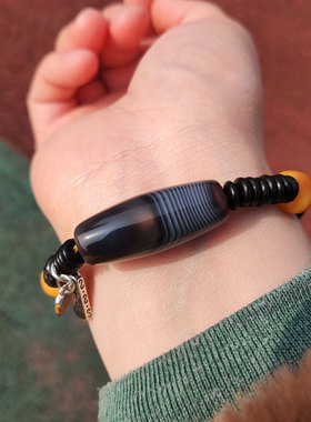 缠丝玛瑙桶珠勒子吊坠天珠