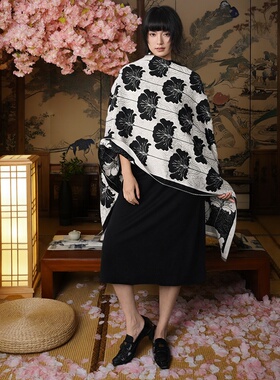 2026新款法式仿羊绒植物花卉围巾女冬季保暖牡丹百搭简约披肩高级