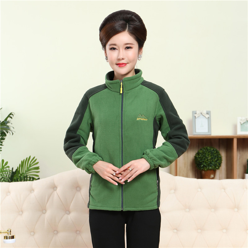 天天特价拼色加肥加大摇粒绒外套