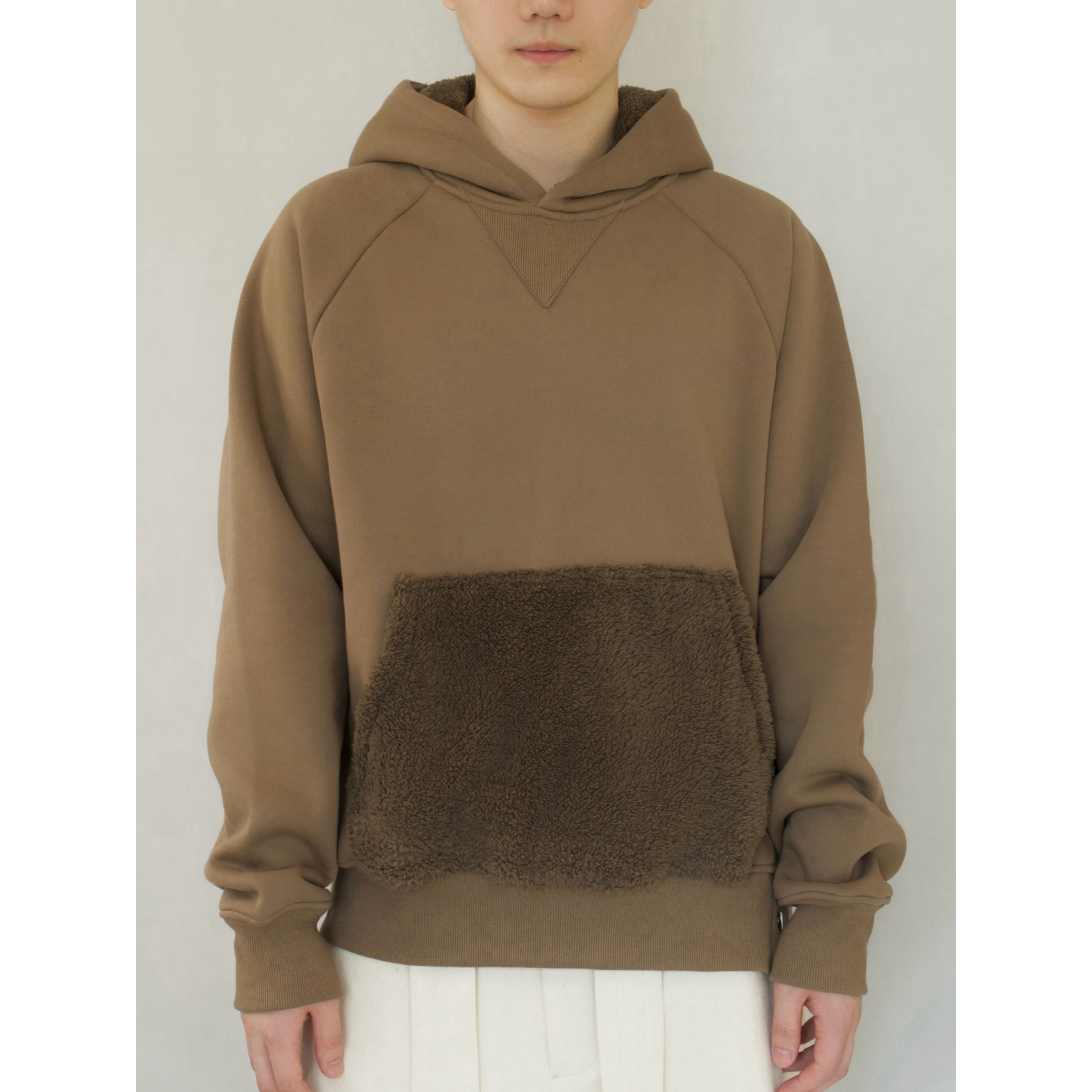 YOWSAH 23秋冬中性针织套头连帽卫衣双面绒拼接 针织加绒浅咖卫衣