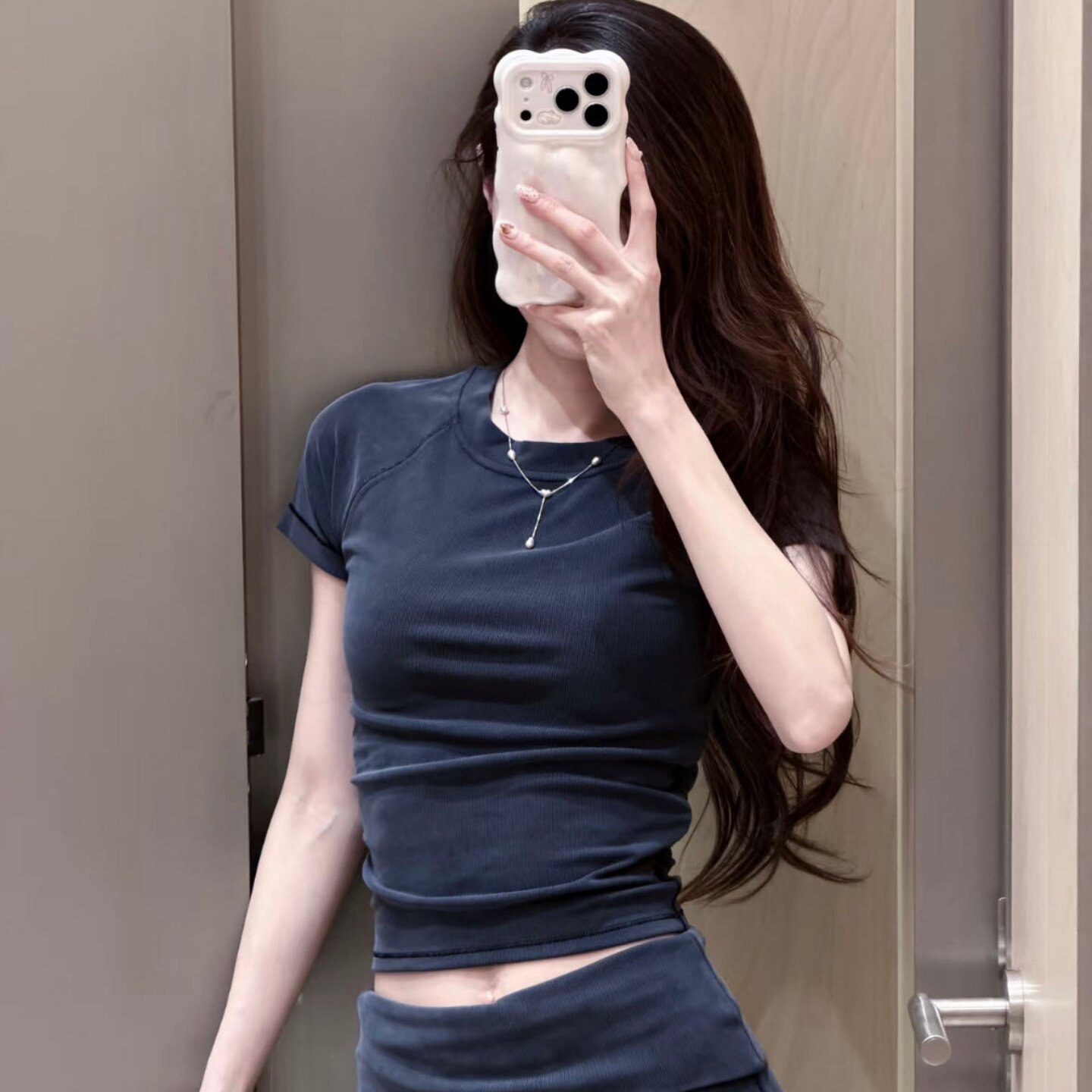 夏季莫代尔显瘦短袖T恤女