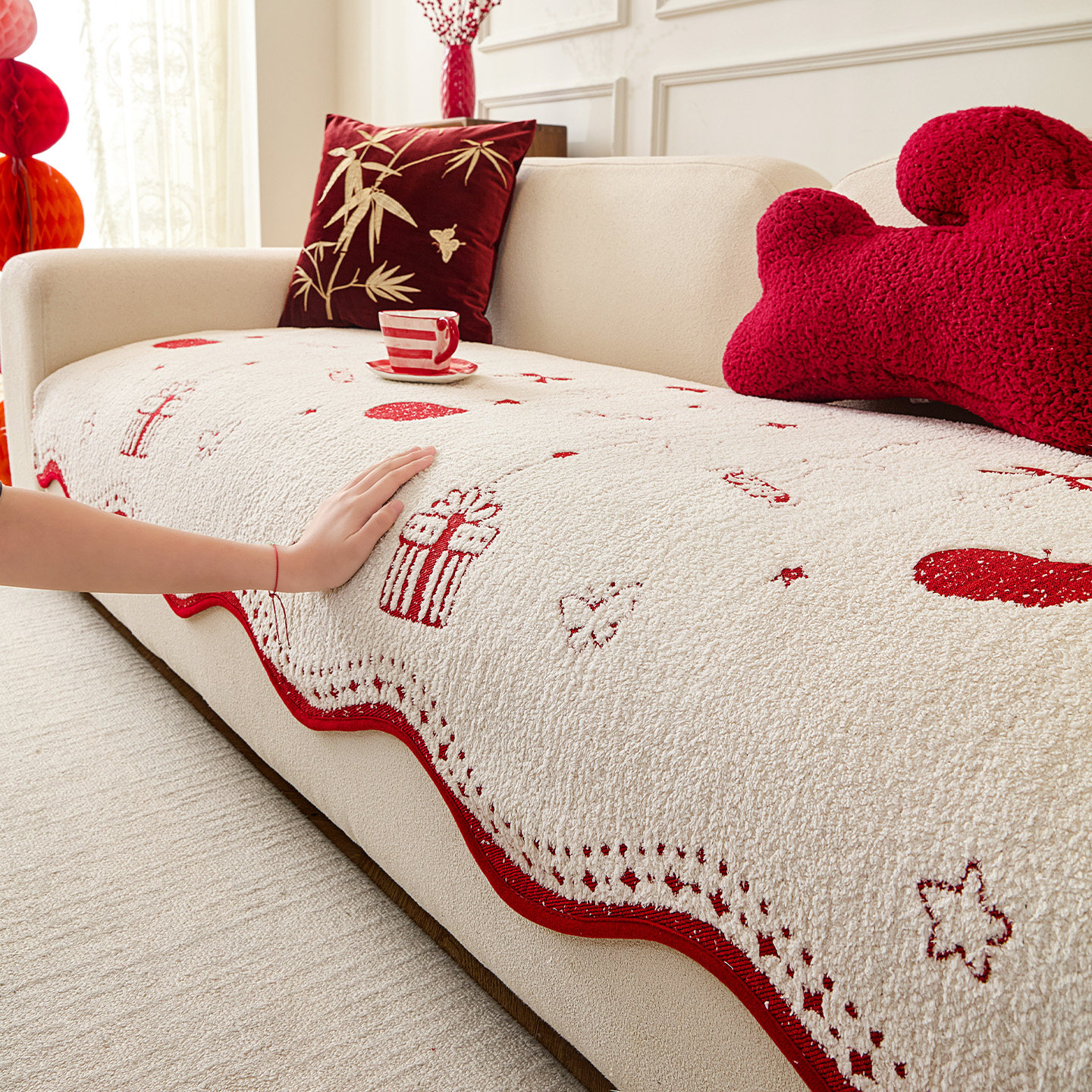 圣诞喜庆沙发坐垫秋冬2025新款氛围感红色固定防滑毛绒沙发盖布,居家布艺,沙发垫,淘宝优惠券,粉丝福利购,淘宝优惠卷