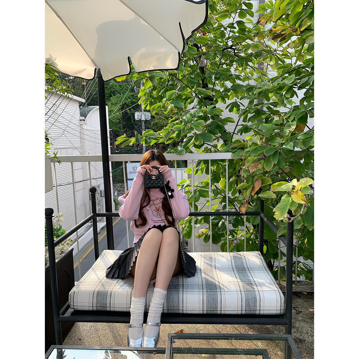 刺绣卫衣lilyRosemary