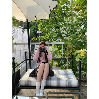 刺绣卫衣lilyRosemary