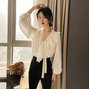 春季雪纺上衣女荷叶v领蝴蝶结衬衫复古飘带长袖宽松通勤衬衣仙气