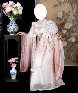 汉服出租十三余小豆蔻儿问桃仙兔宋制绣花大袖衫吊带褶裙刺绣霞帔