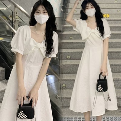 法式温柔泡泡袖白色连衣裙子女